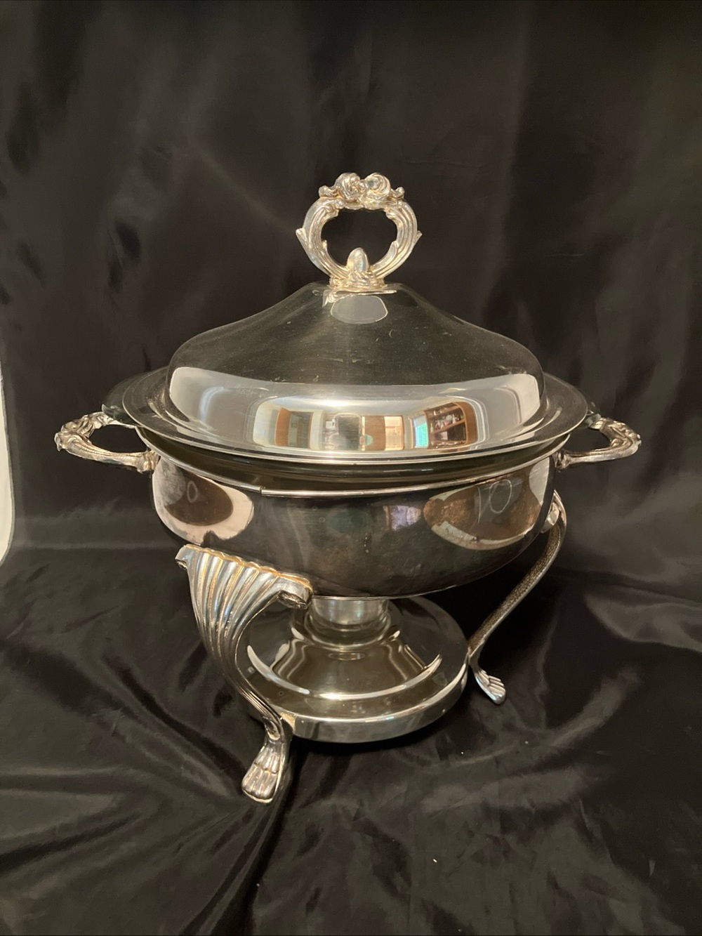 Vintage Leonard Silverplate Warmer Round Chafer Domed Lid Handled Glass Insert